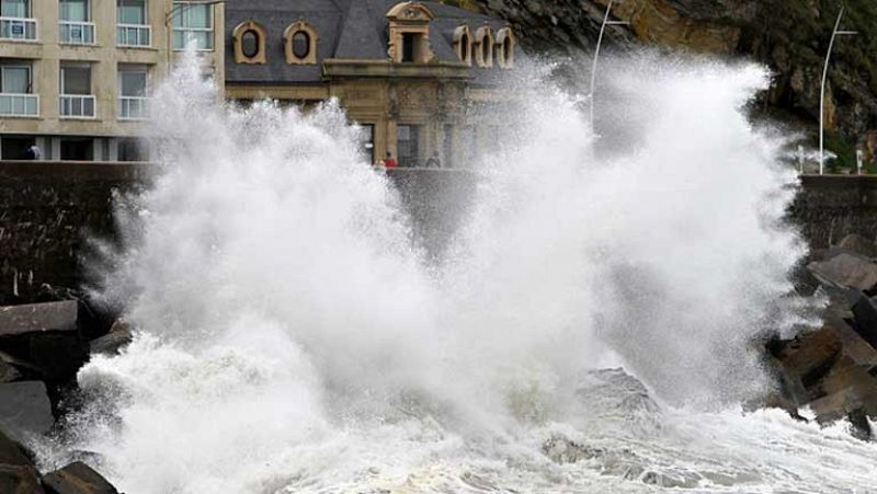 Lluvias fuertes en Baleares y nieve en el norte peninsular 