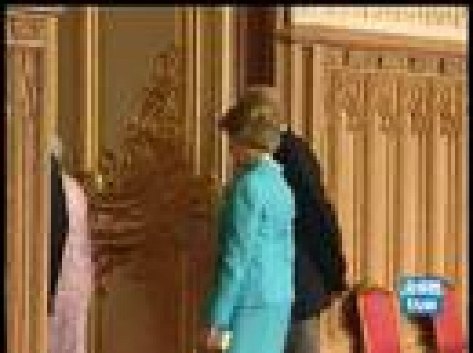 El presidente de Estados Unidos, George Bush, ha llegado a Londres con su esposa Laura para efectuar una visita oficial dentro de su gira de despedida europea.