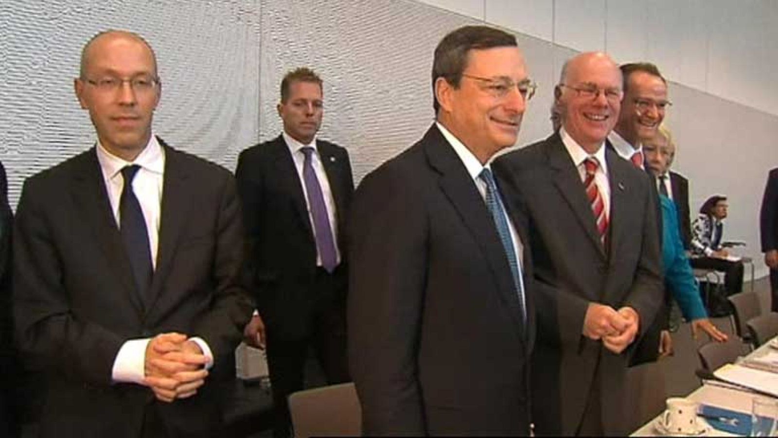 La troika va a proponer una quita entre los acreedores públicos