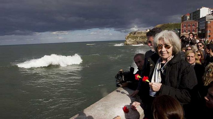 Homenaje en Gijón Santiago Carrillo