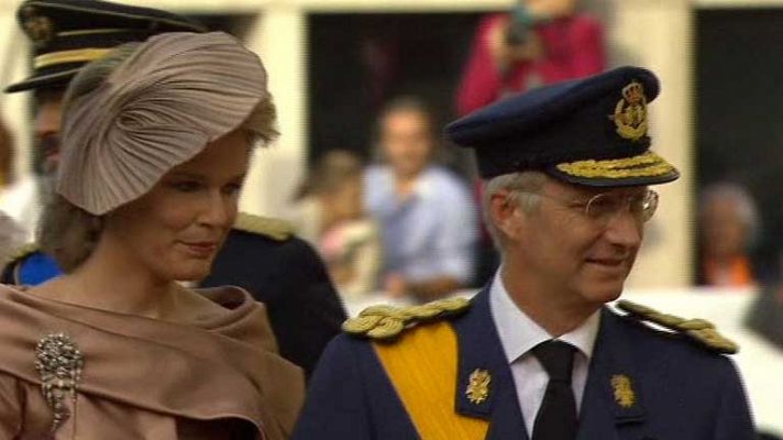 Telediario 1 - Libro familia real de Bélgica