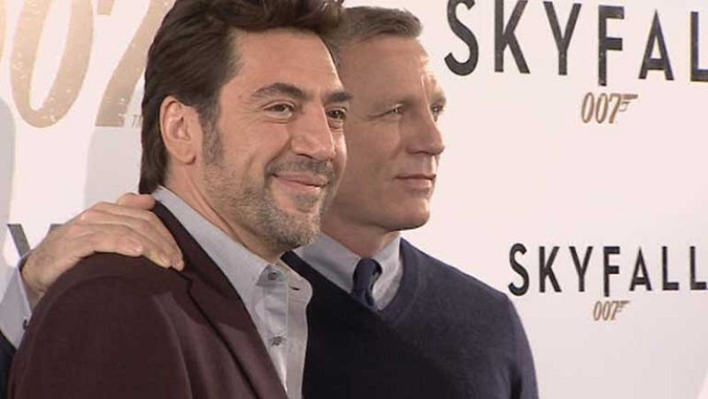 El Teatro Español de Madrid extiende su alfombra para un agente secreto