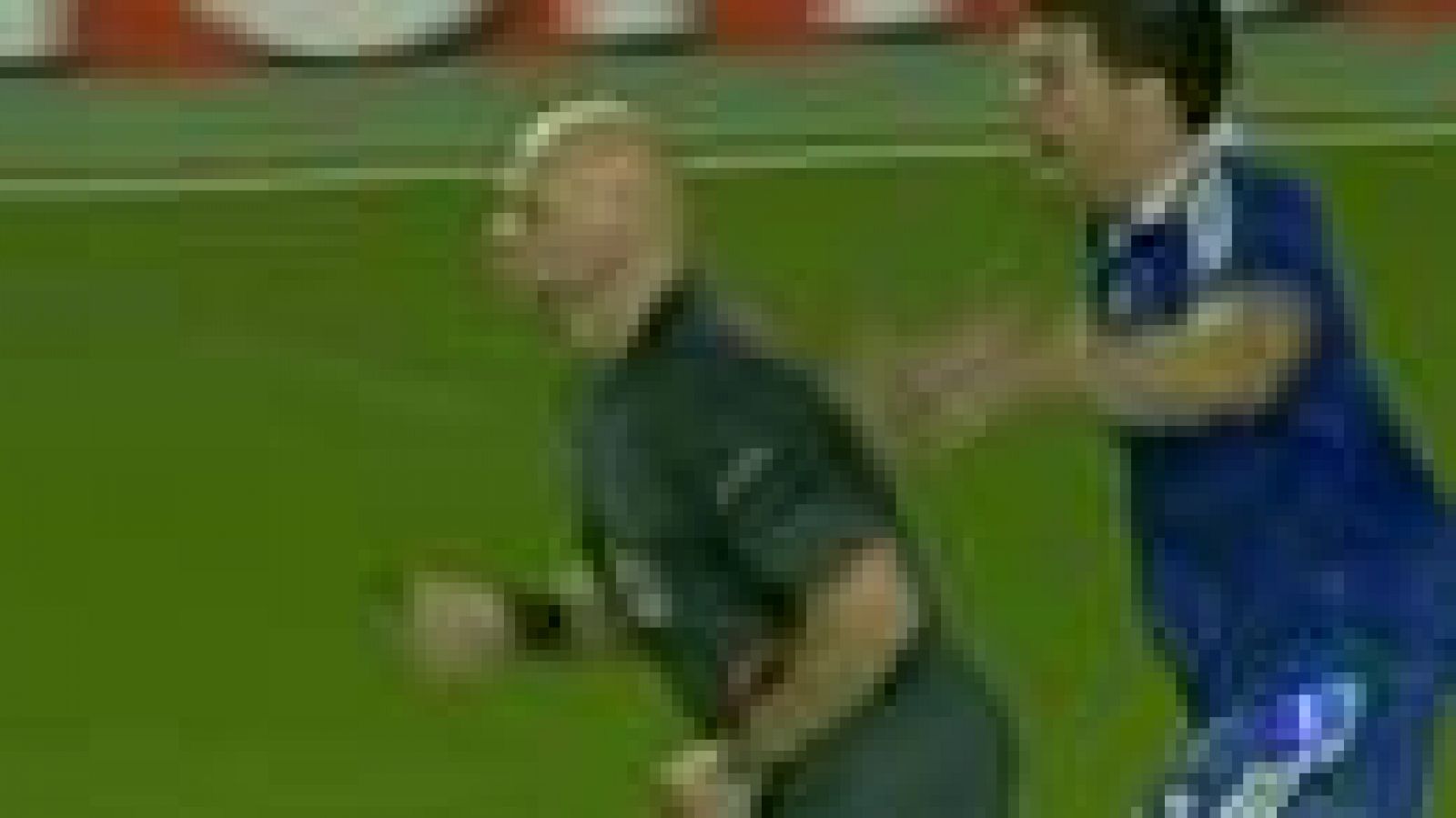 Ballack alega falta de ingresos para que le rebajen la multa | Ver