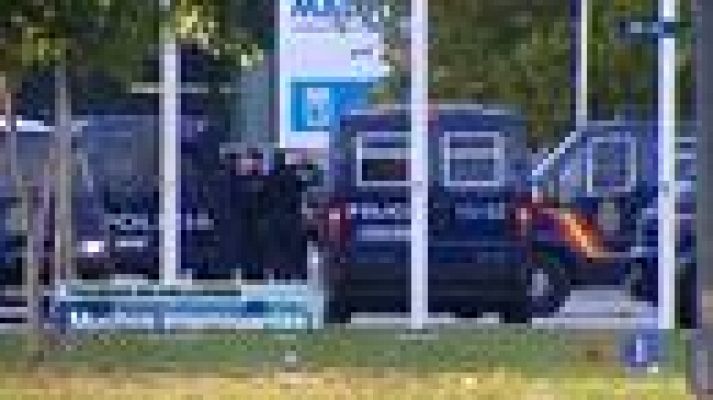 Telediario 1 - La menor ingresada en el 12 de Octubre sigue en estado muy crítico