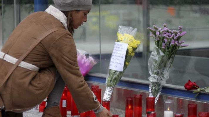 Telediario 1 - Telediario 2 en 4' - 02/11/12