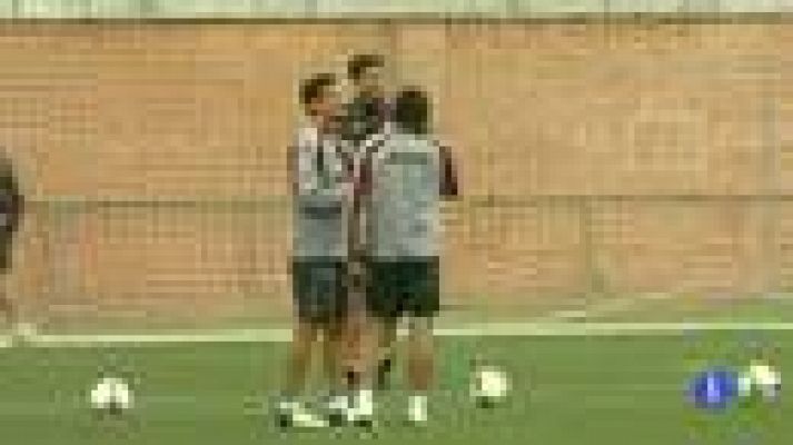 Telediario 1 - El Valencia quiere mantener el liderato de grupo