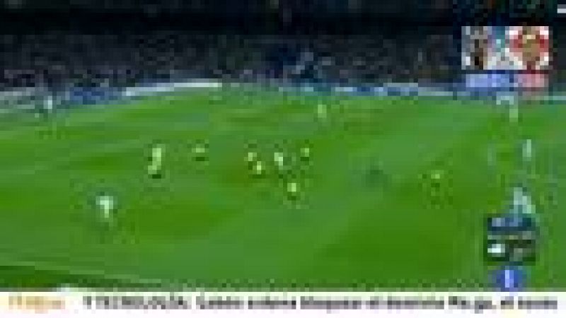 El Real Madrid logra empatar un partido que se había puesto complicado gracias a un gol de falta de Özil, pero los blancos reclaman otro anulado a Callejón nada más comenzar la segunda parte.