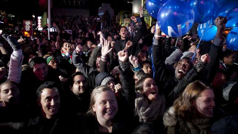 Los simpatizantes del partido demócrata celebran la victoria de Obama