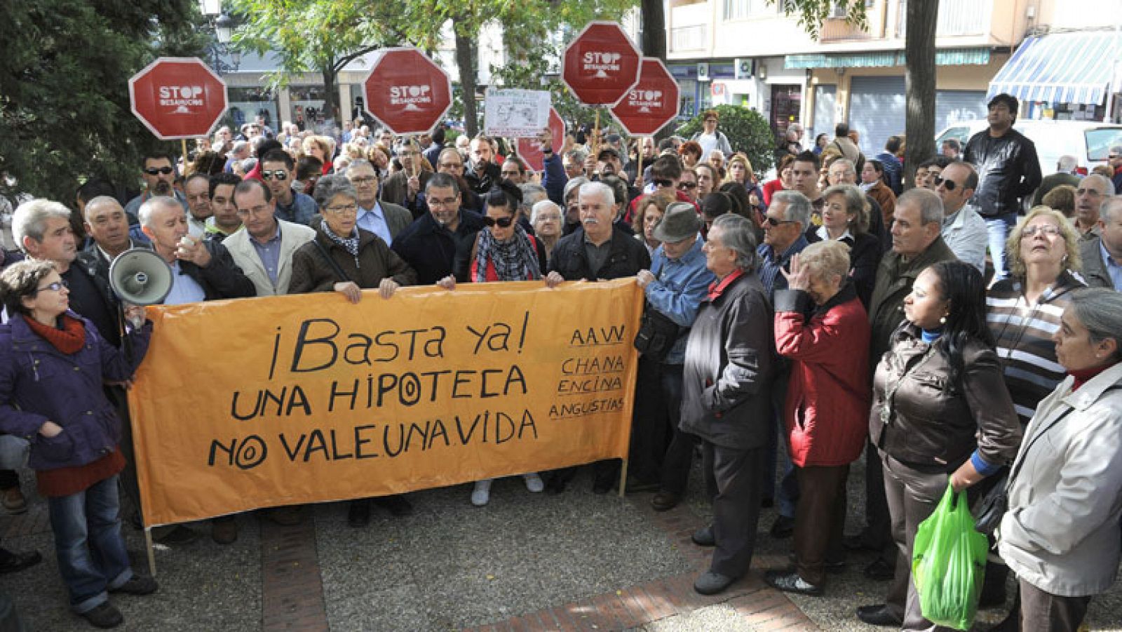 Telediario 1: Medidas contra los desahucios | RTVE Play