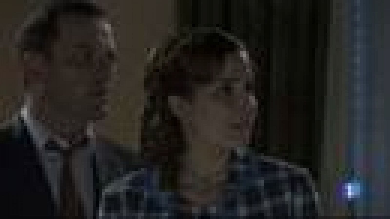 Amar - Cecilia se reúne con Carlos, que está herido de gravedad