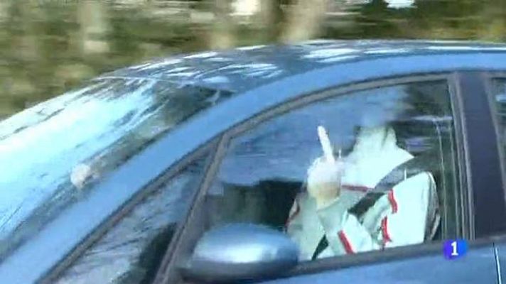 Telediario 1 - Feo gesto de Wiggins al salir del hospital