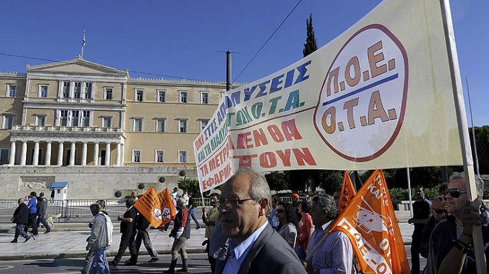 Informativo 24h - El Parlamento griego vota hoy los presupuestos de 2013 con un recorte de 9.500 millones