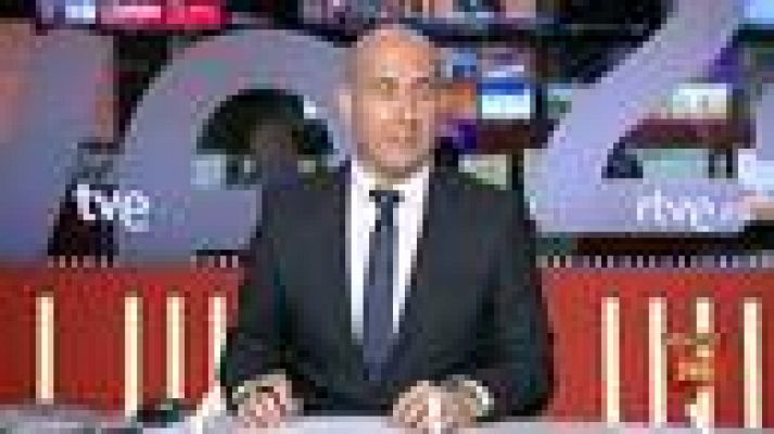 Telediario 1 - El parlamento griego aprueba un presupuesto para 2013 con un recorte de 9.500 millones de euros