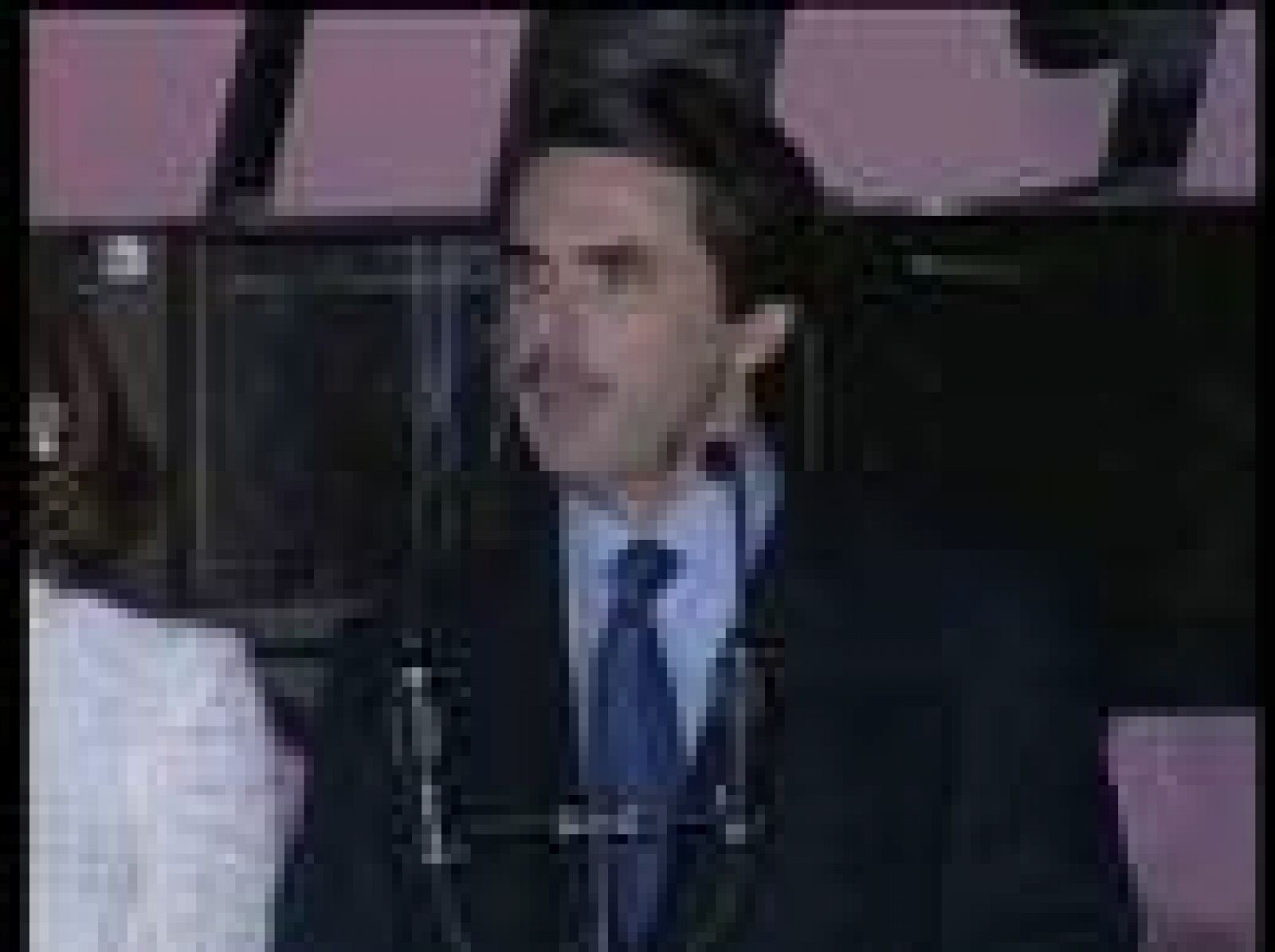 Sin programa: Aznar tras ganar en 2000 | RTVE Play