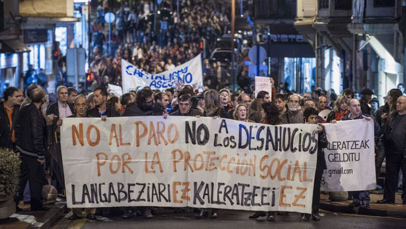 Gobierno y PSOE se reúnen para frenar los desahucios