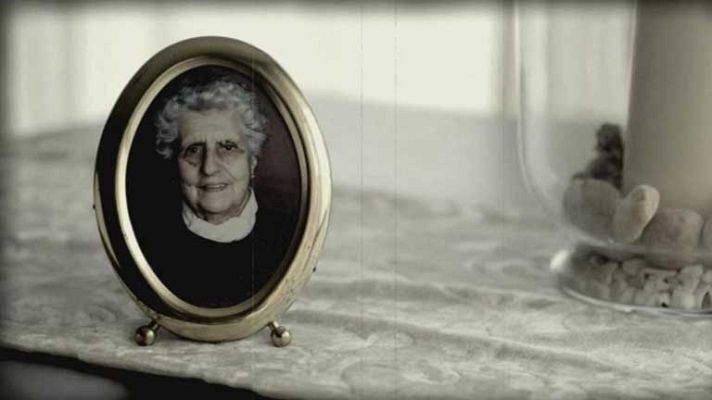 Telediario 1 - La huelga y  el Congreso