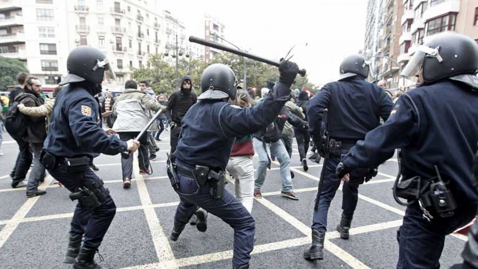 Telediario 1: Incidencias en las manifestaciones | RTVE Play