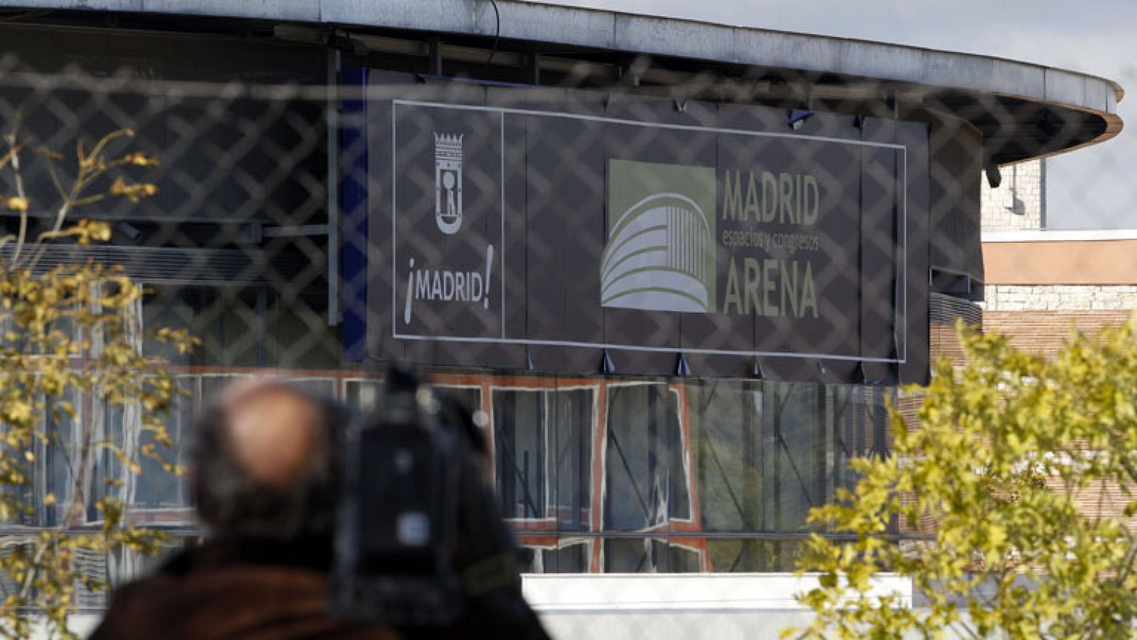 Botella presenta el informe sobre la fiesta del Madrid Arena