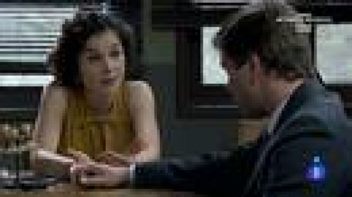 Amar en tiempos revueltos - Asun saca lo mejor de Héctor