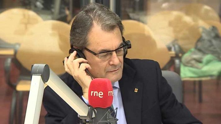 Telediario 1 - Interior investiga la veracidad de un informe que implica cuentas de Mas con la corrupción de CiU