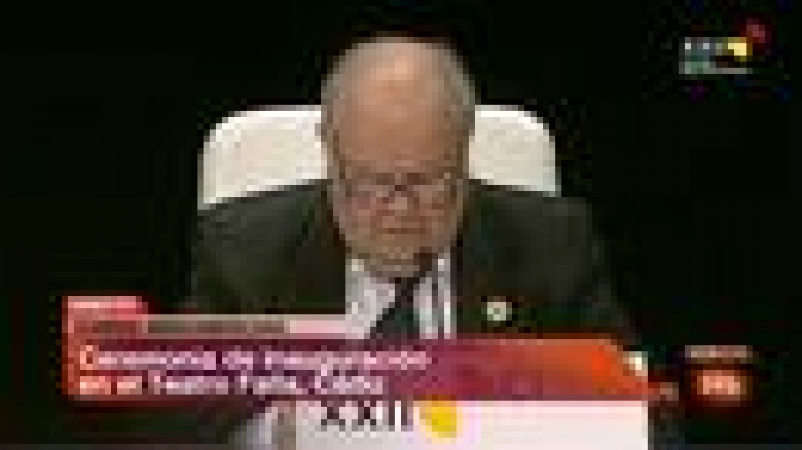 En su discurso, el secretario general iberoamericano, Enrique Iglesias ha destacado que hoy como hace 200 años la comunidad iberoamericana se reúne con la convicción de que el mundo está cambiando y reclama "liderazgos para sentar las bases de un nuevo orden internacional".

En opinión de Iglesias, los cambios en las relaciones internacionales, la crisis económica de los países desarrollados y en especial los de la Unión Europea y EEUU  y la bonanza latinoamericana caracterizan el momento en que tiene lugar esta cita.