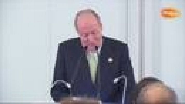  - El rey anuncia que será operado la próxima semana de la cadera izquierda