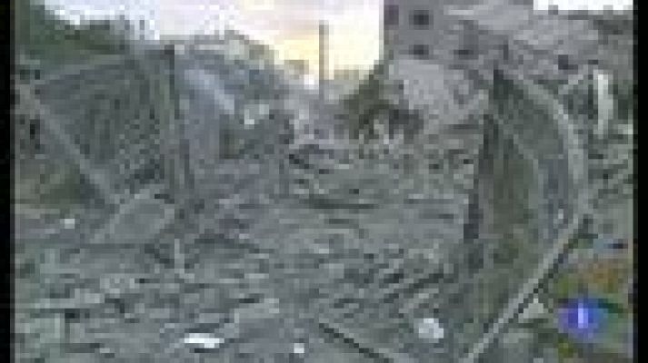 Telediario 1 - Bombardeos en Gaza
