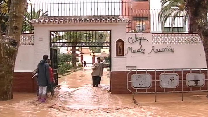 Telediario 1 - La alerta por lluvias en Málaga