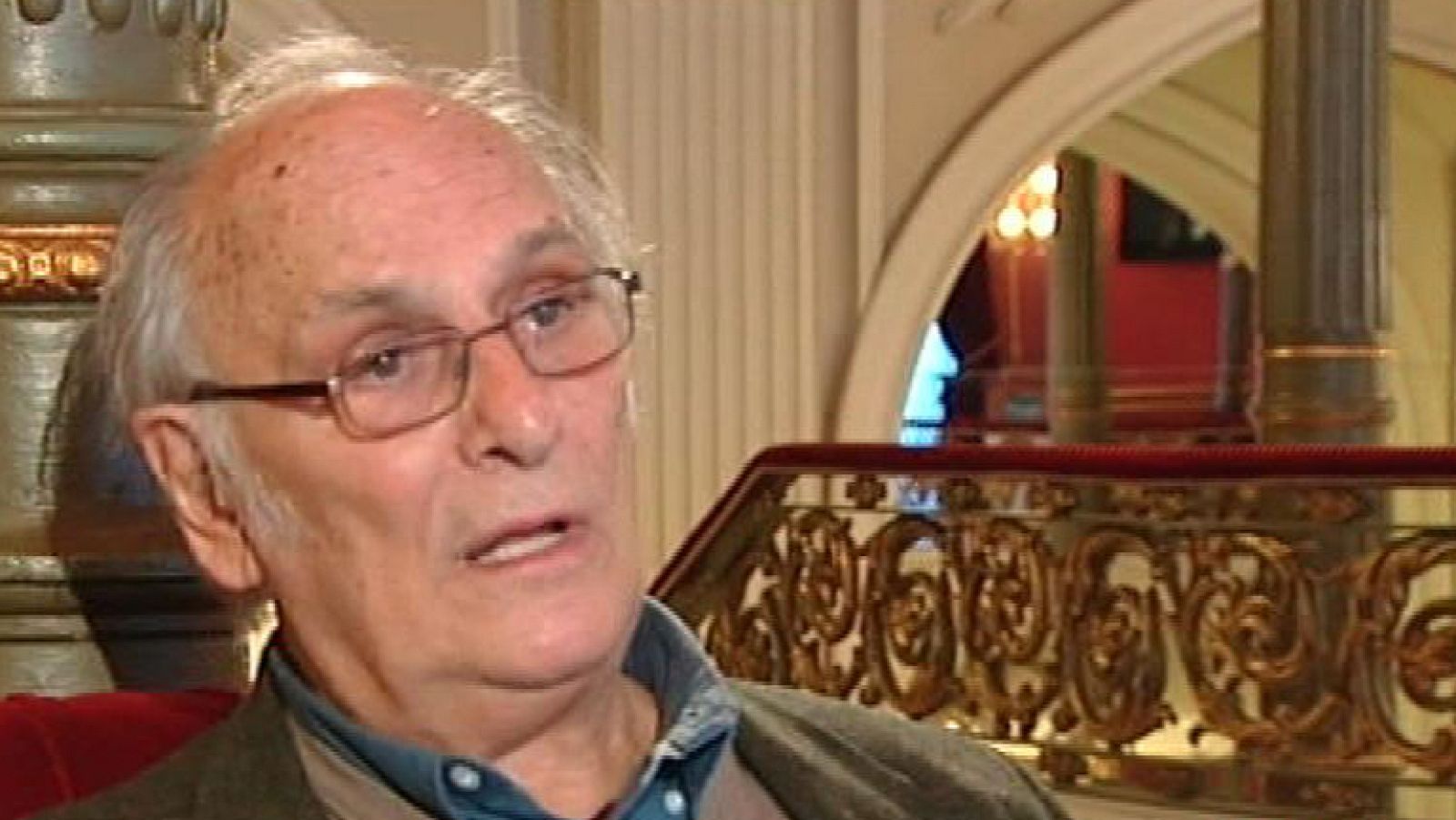 Carlos Saura recibe el premio de honor de ZINEBI