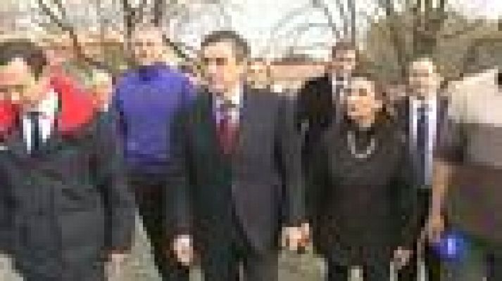 Telediario 1 - En Francia eligen lider del UMP