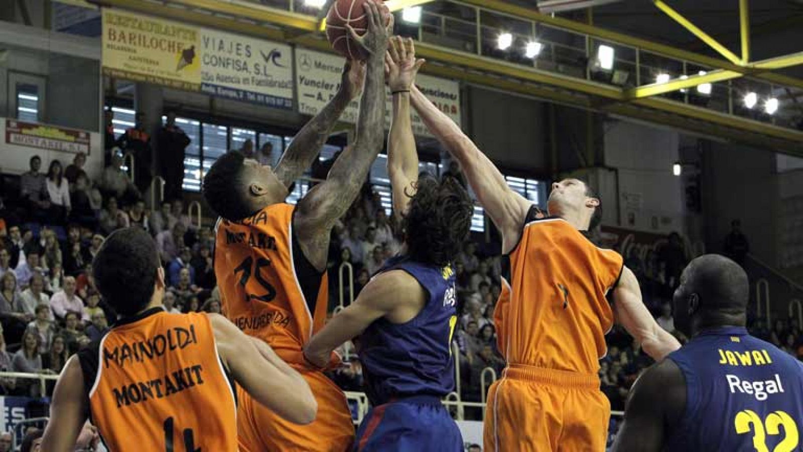 Baloncesto en RTVE: Mad-Croc Fuenlabrada 76-79 FC Barcelona Regal | RTVE Play