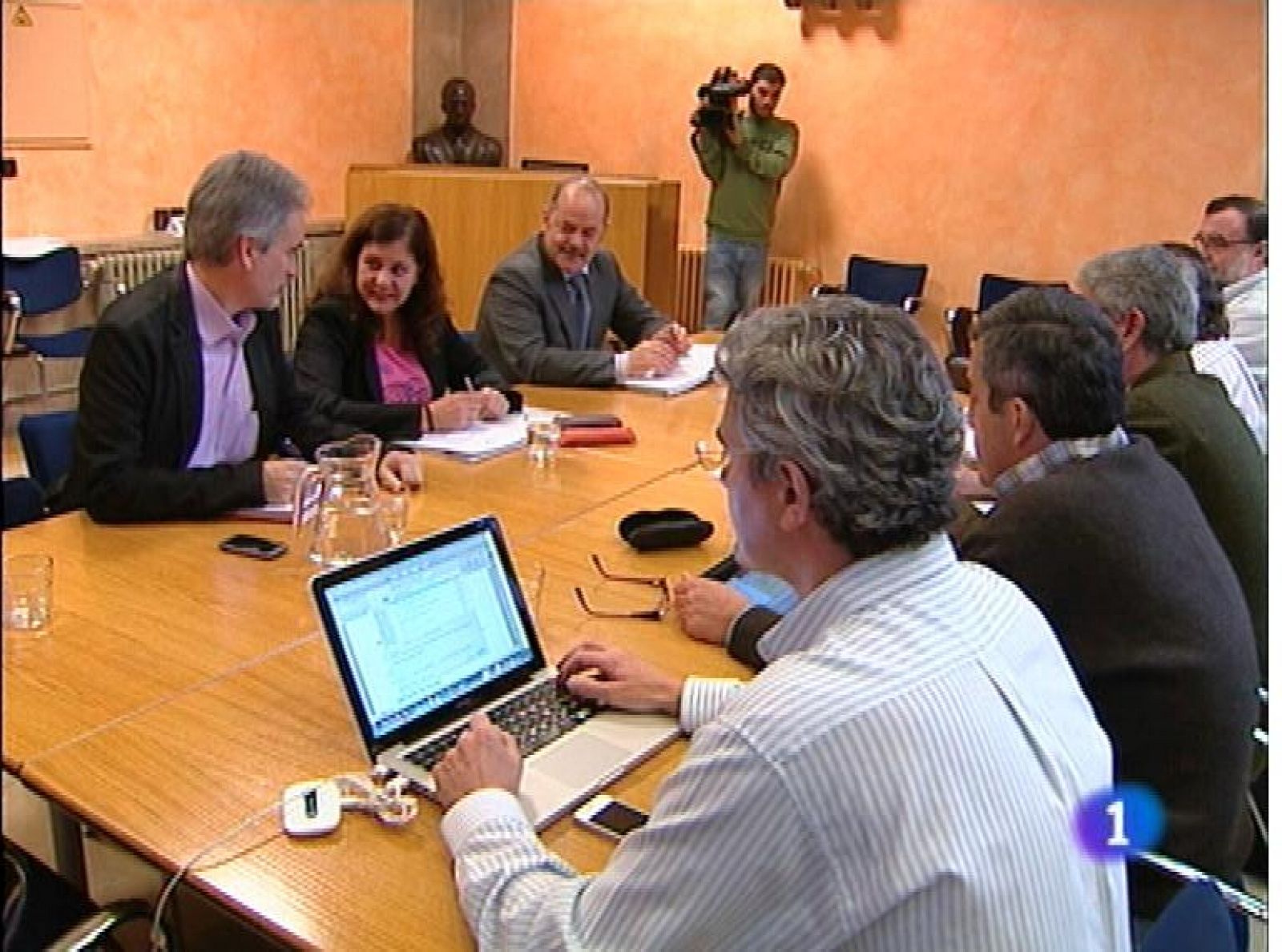 Panorama Regional: Asturias en 2' - 19/11/12 | RTVE Play