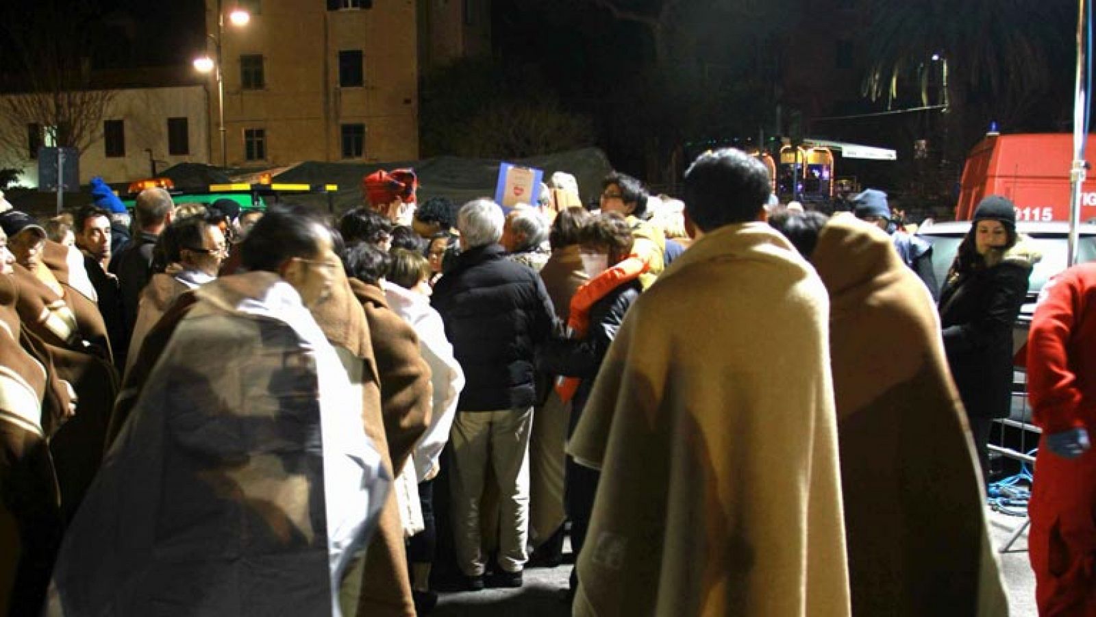 La ciudad de Giglio se vuelca con las víctimas