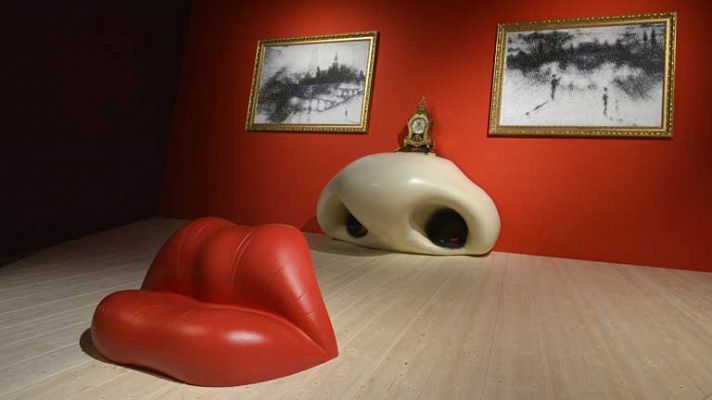 Salvador Dalí vuelve a París