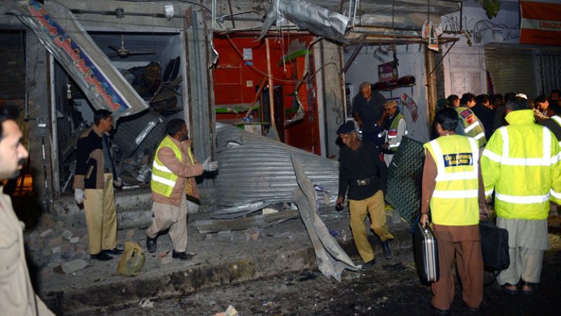 Al menos 28 muertos en una cadena de atentados en Pakistán reivindicada por los talibanes