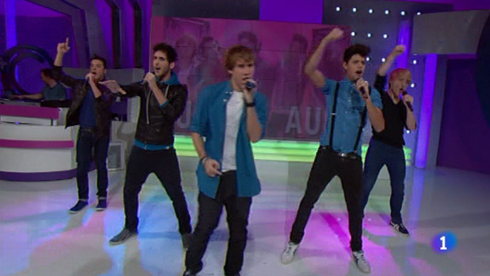 Auryn nos canta "Don't give me up my game