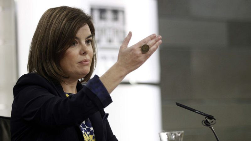  El Gobierno llevará al Constitucional a Monago si paga la extra de Navidad a sus funcionarios