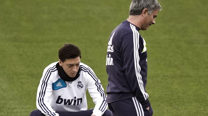 Telediario 1 - Özil tiene que dirigir al Real Madrid en el Villamarín