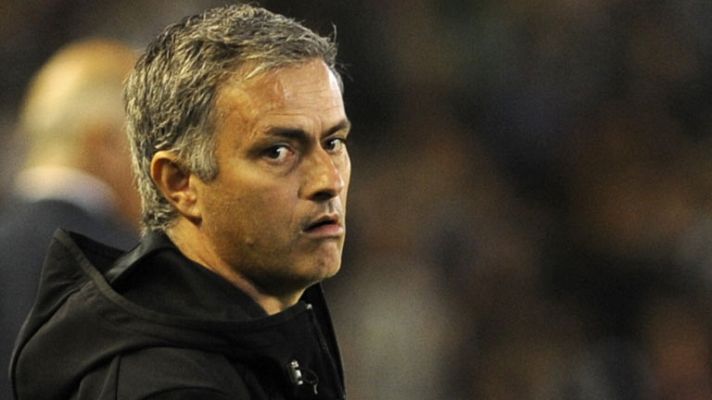 Mourinho: "Siempre hablo yo, el malo de la película"