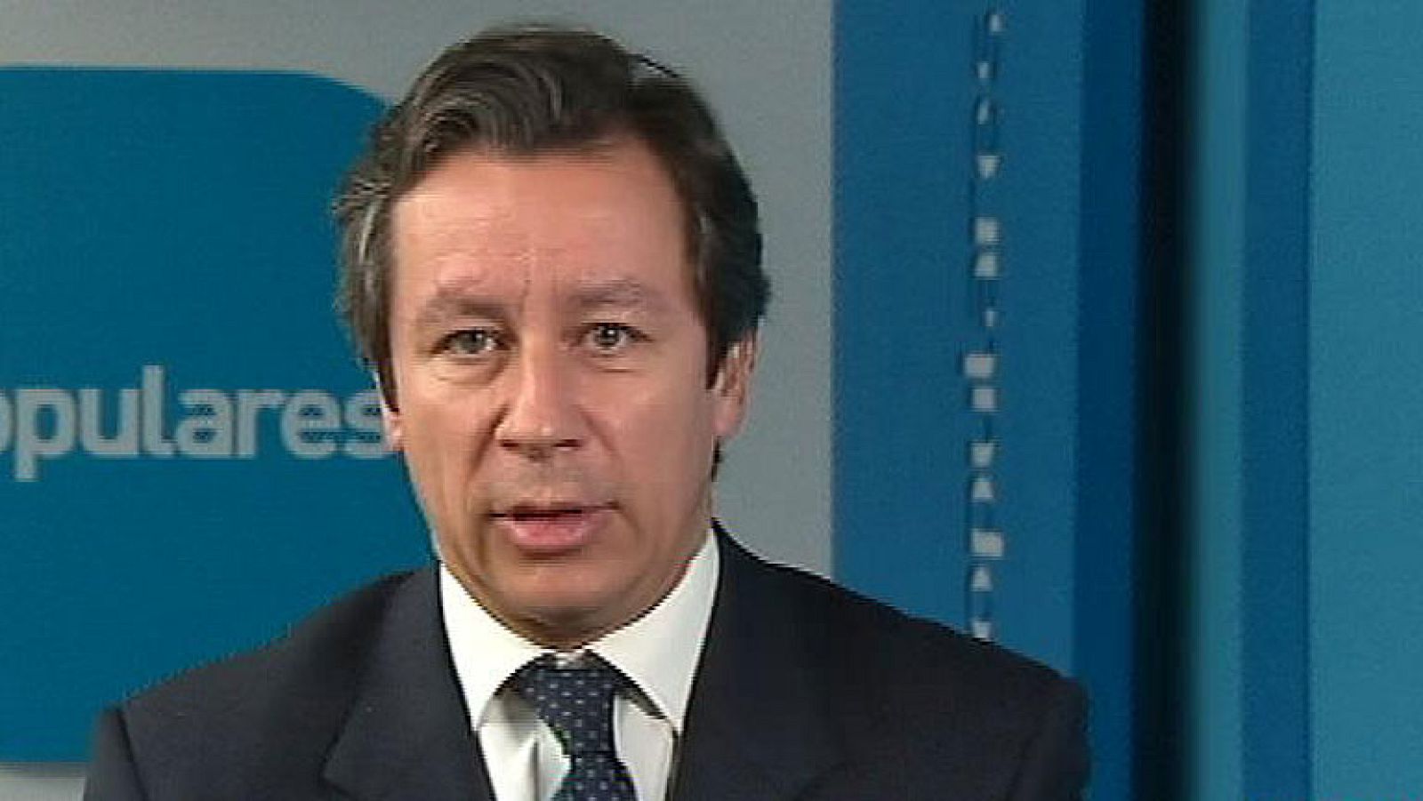 Carlos Floriano, vicesecretario de organización del PP, ha opinado que el resultado de las elecciones demuestran que las políticas del Ejecutivo central están consolidadas, pues no solo se han mantenido, sino que han avanzado. Asegura que se sienten satisfechos por "el fracaso" de quien ha promovido unas elecciones que han sido más un plebiscito para la ruptura con España.