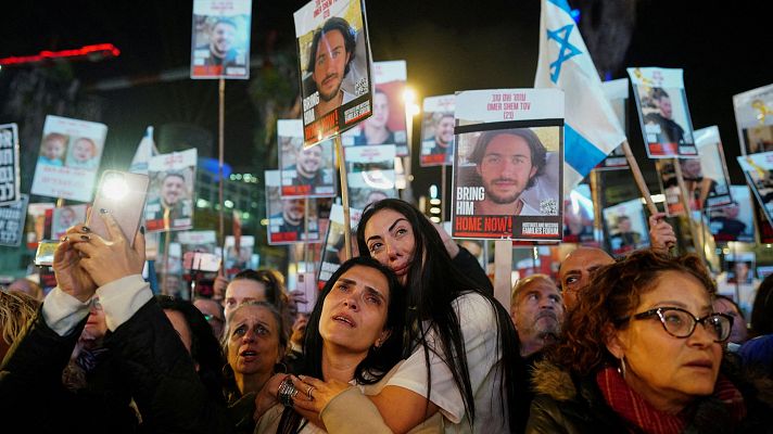  - Los familiares de los rehenes en manos de Hamás se vuelven a concentrar en Tel Aviv