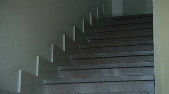 Telediario 1 - Barreras sin resolver