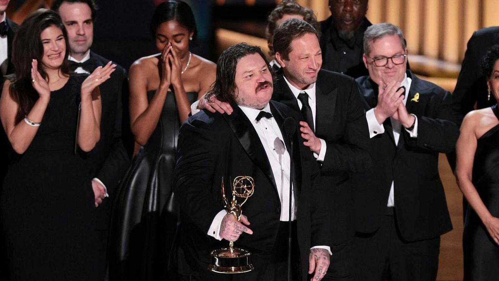 'Succession' y 'El Oso' empatan con seis victorias en los premios Emmy 2024 | Ver