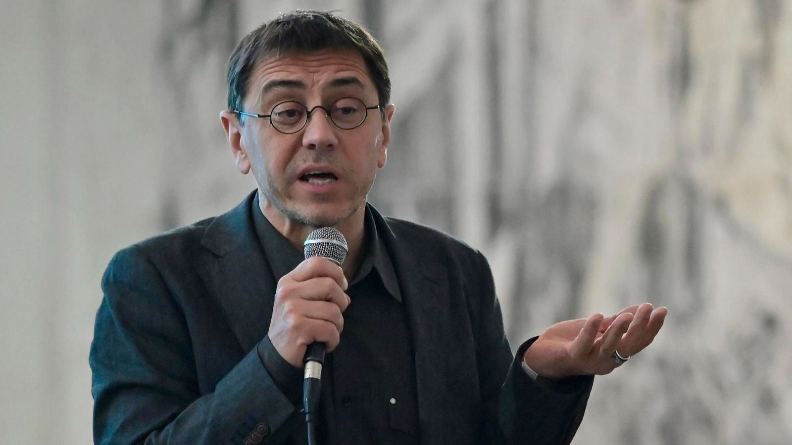 Monedero asegura que ha habido "guerra sucia" contra Podemos