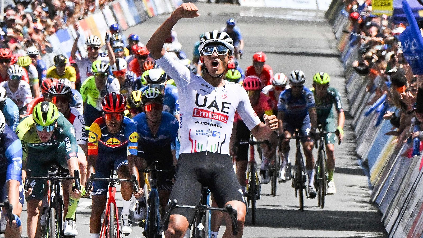 Isaac Del Toro vence en el Tour Down Under australiano