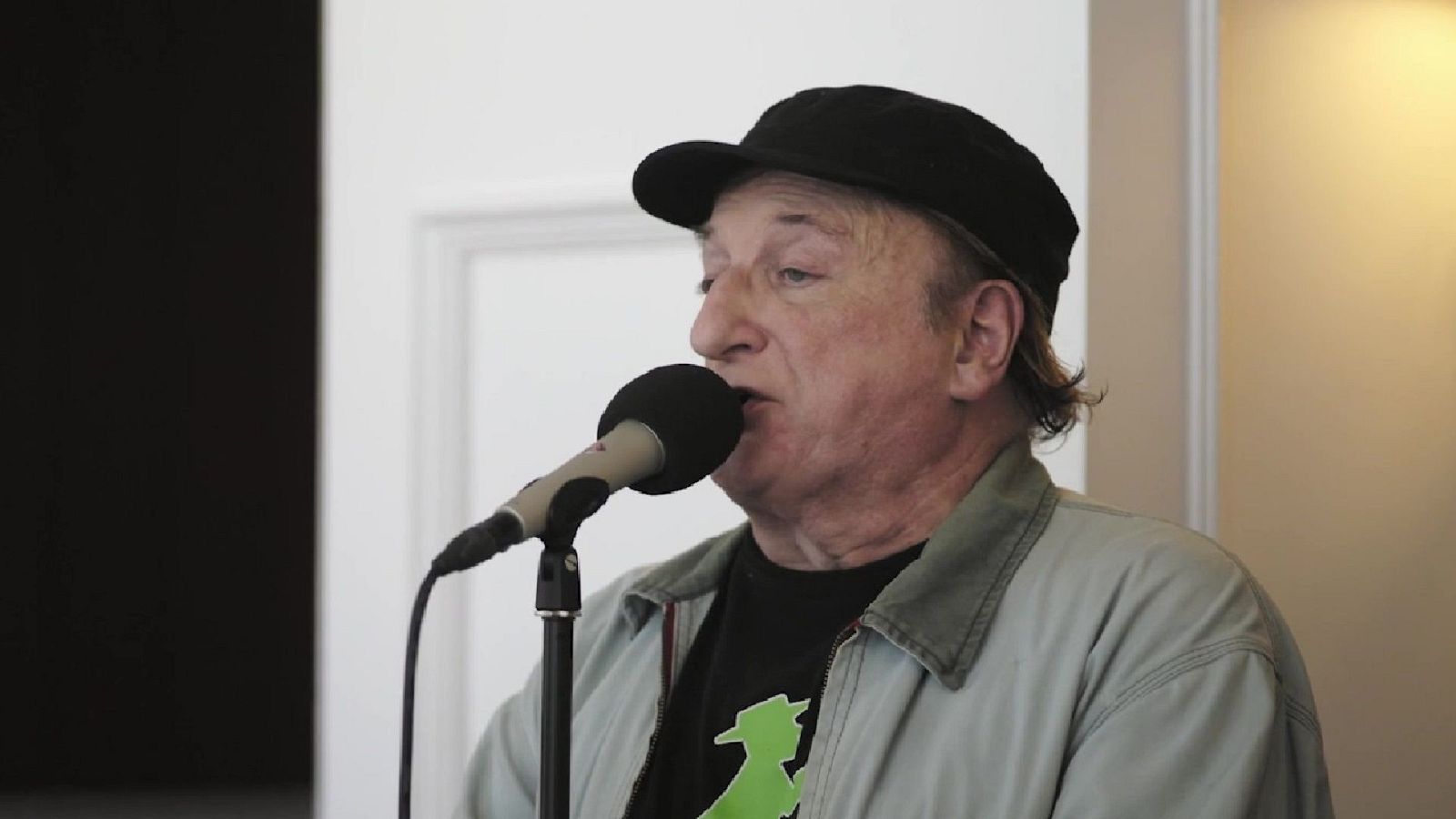 'Corazón de neón' de Javier Gurruchaga - Un país para escucharlo - Un país para escucharlo | Ver