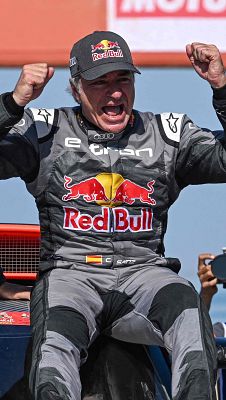 Diario 24 - Carlos Sainz es "el mejor de la historia" para Luis Moya