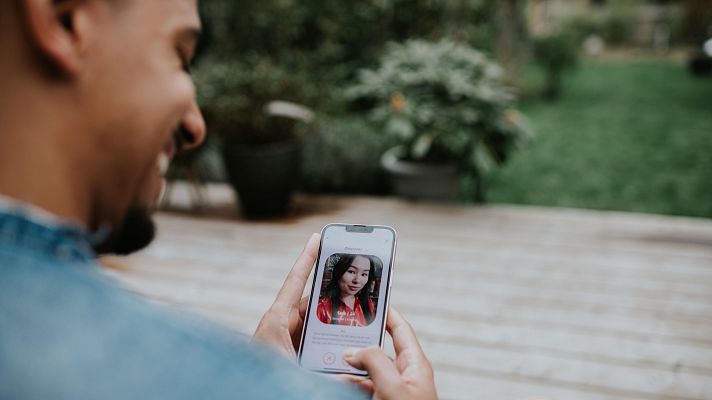 Telediario 2 - La Guardia Civil alerta sobre las estafas amorosas tras los crímenes de Morata