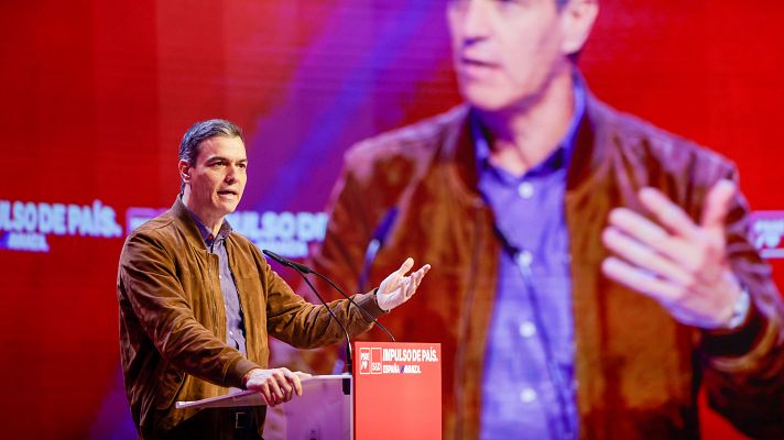 Sánchez interrumpe su discurso unos minutos por una urgencia médica en la convención política del PSOE en A Coruña