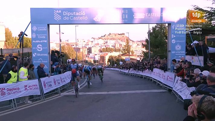 Michael Matthews gana la I Ruta de la Cerámica en Castellón